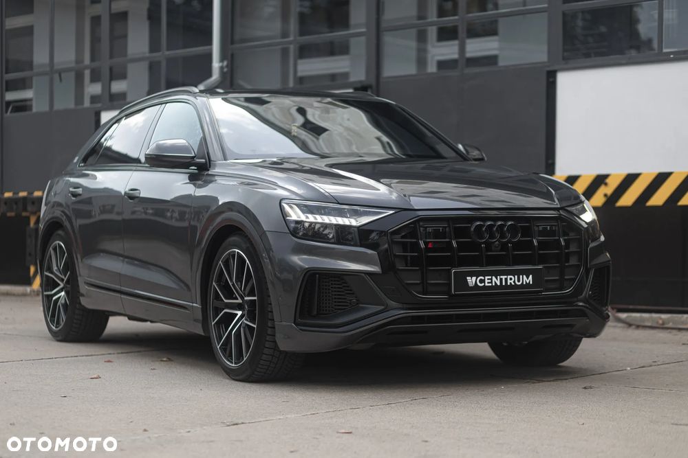 Audi SQ8 - 2