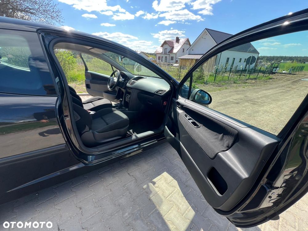 Peugeot 207 1.4 Trendy - 17