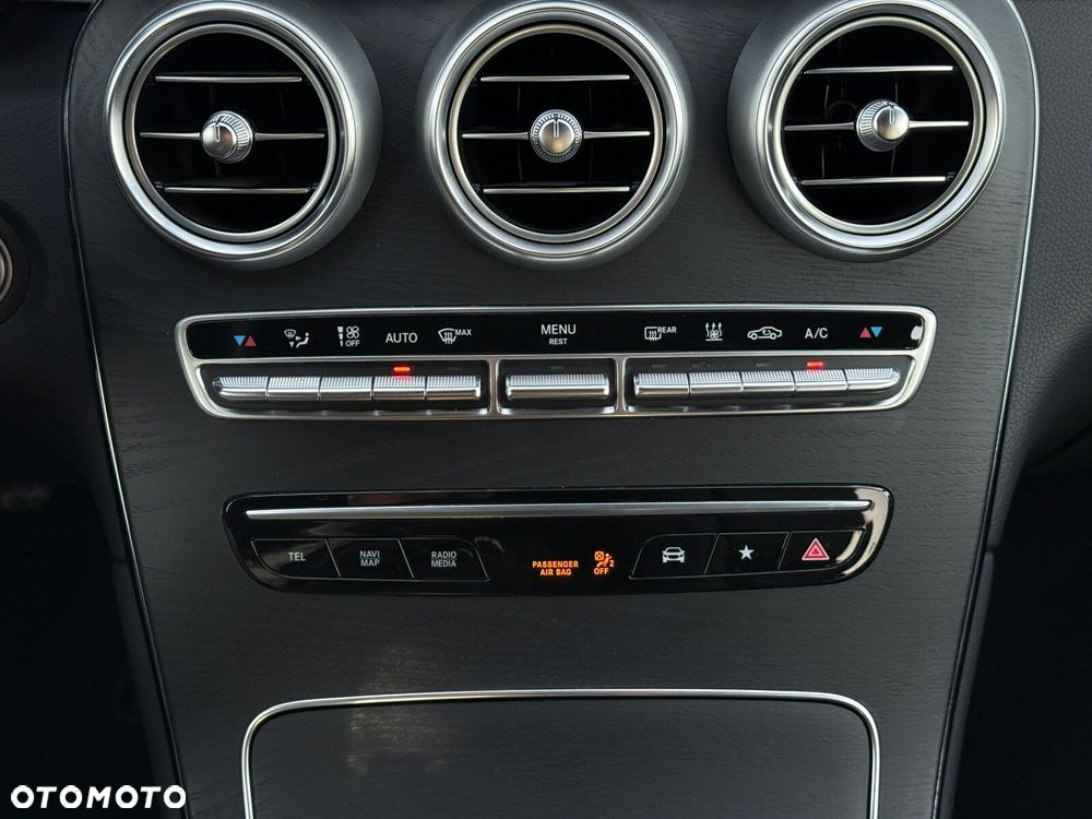 Mercedes-Benz GLC - 16