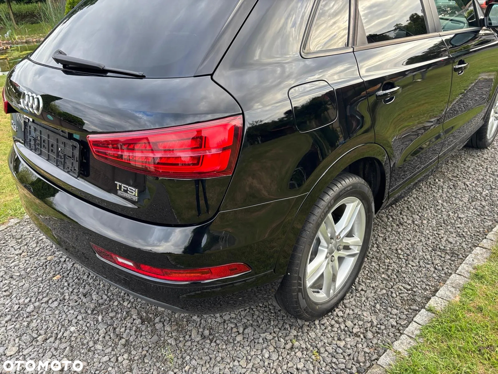 Audi Q3 2.0 TFSI quattro S tronic - 9