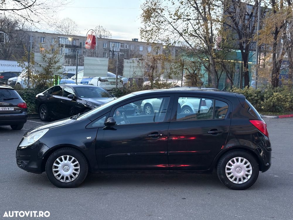 Opel Corsa 1.2i Cosmo - 6