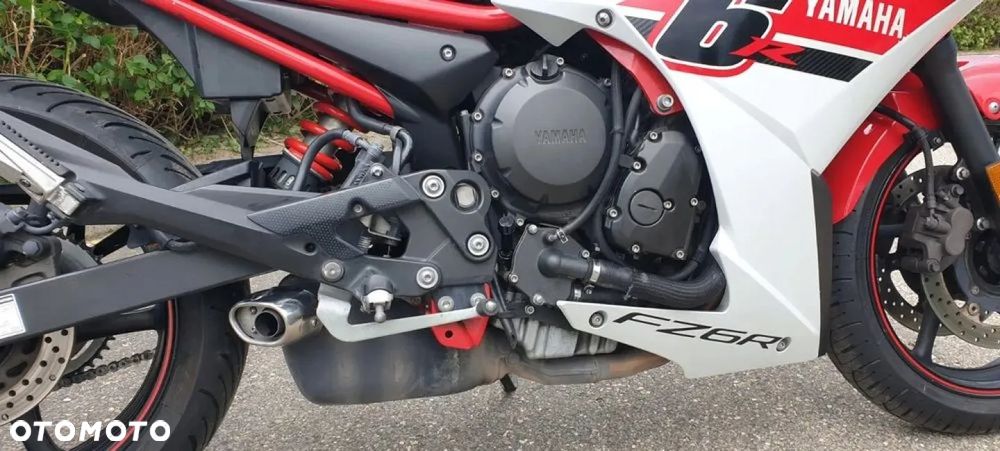 Yamaha XJ - 9