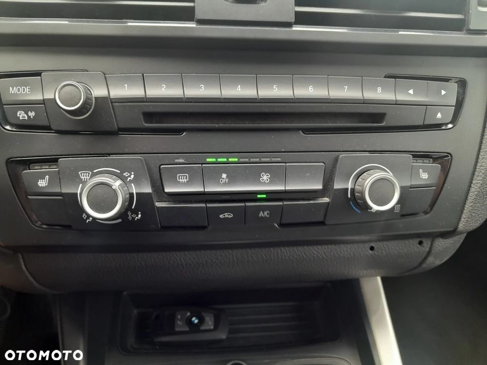 BMW Seria 1 - 11