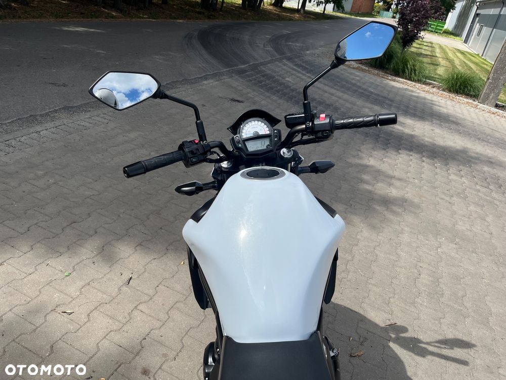 Kawasaki ER - 5
