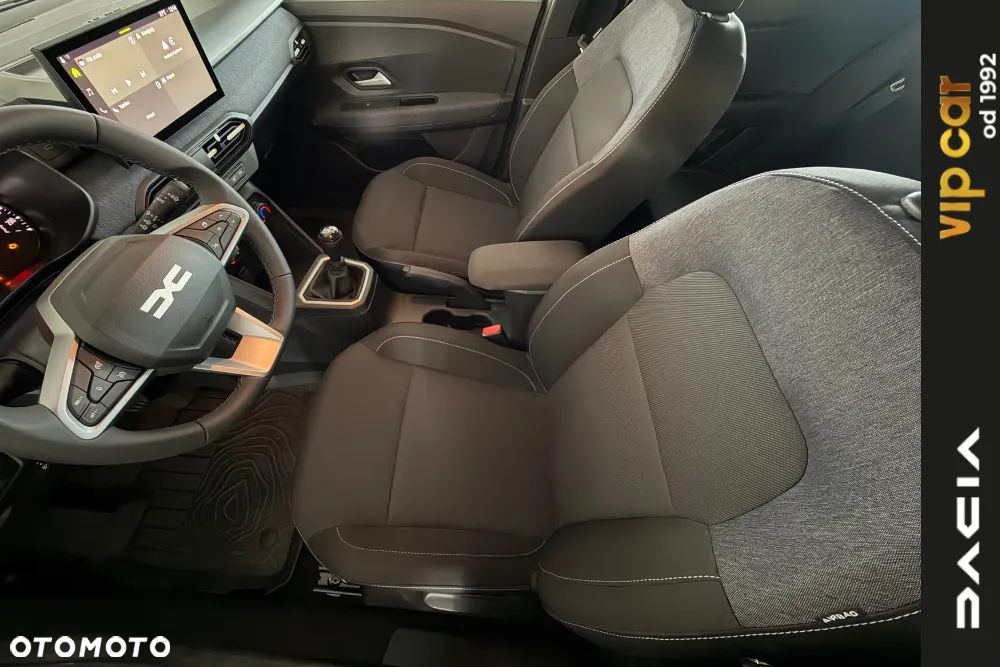 Dacia Sandero - 5