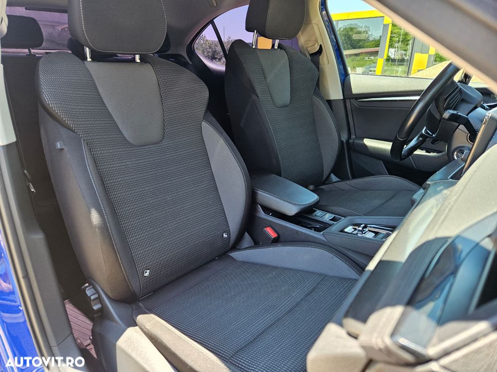 Skoda Octavia 1.0 TSI DSG Mild Hybrid Ambition - 3