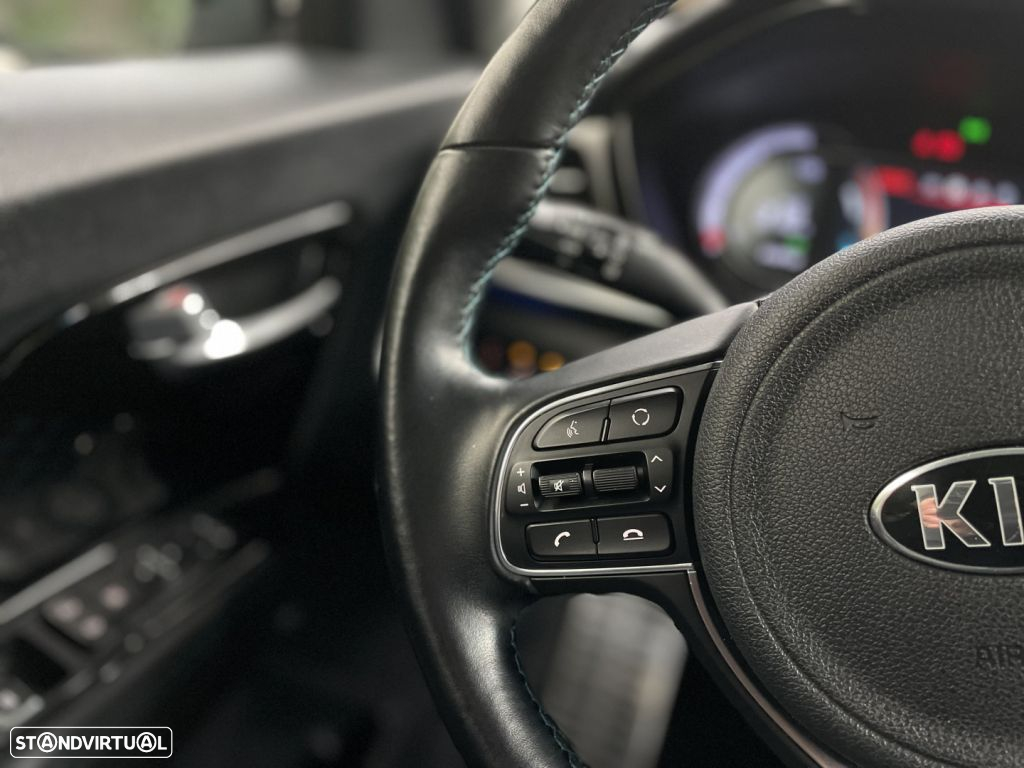 Kia e-Niro EV 64kWh - 45