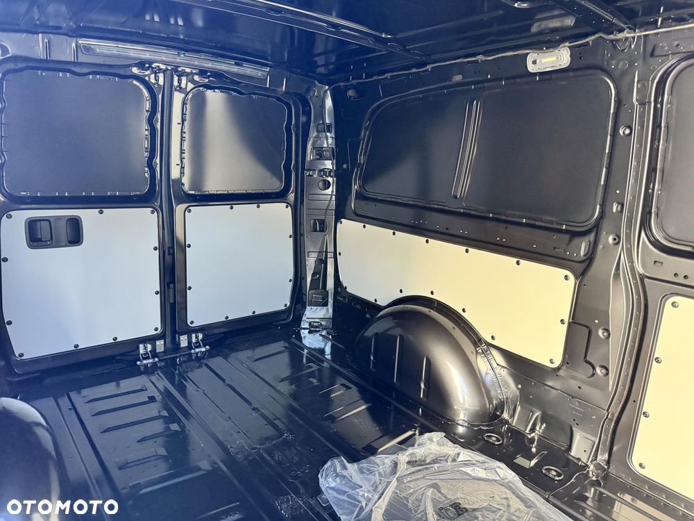 Mercedes-Benz Vito - 9