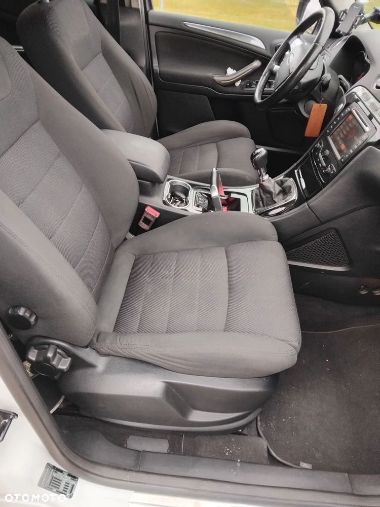 Ford S-Max 2.0 TDCi DPF Business Edition - 15
