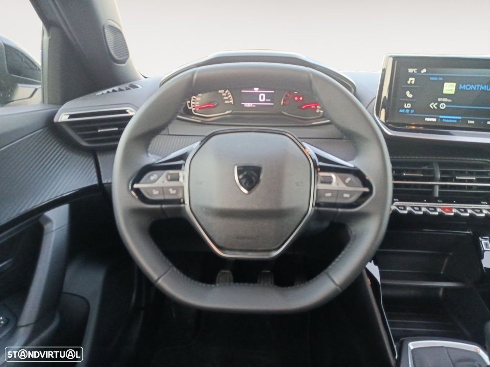 Peugeot 2008 1.2 PureTech Style - 12