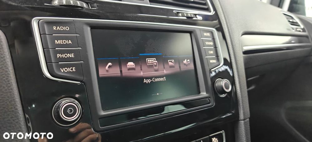 Volkswagen Golf 2.0 TDI BMT Highline EU6 - 24