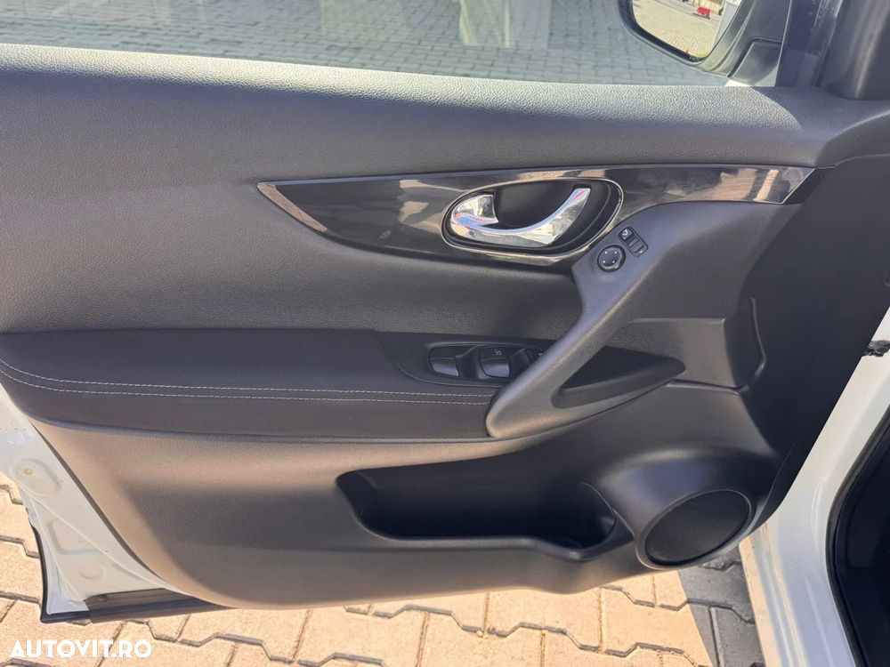 Nissan Qashqai 1.5 DCI Start/Stop Acenta - 16