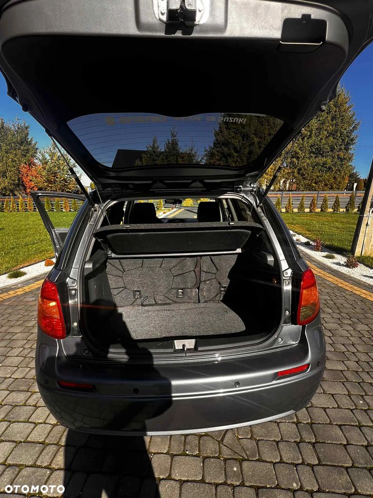 Suzuki SX4 - 8
