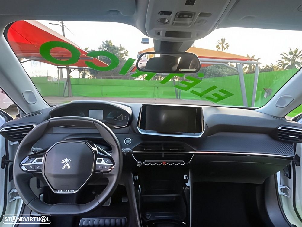 Peugeot e-2008 50 kWh Style - 33