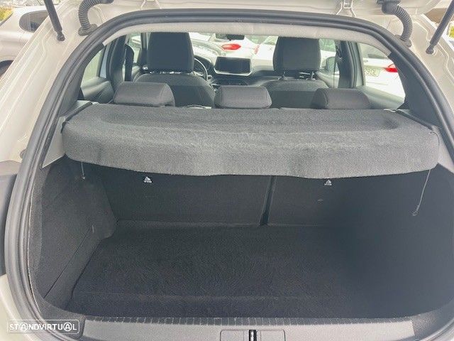 Peugeot 208 1.2 PureTech Active Pack - 9