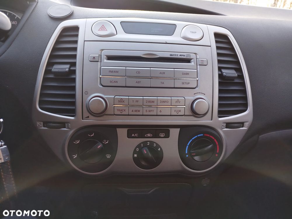 Hyundai i20 1.2 Edition 20 - 12