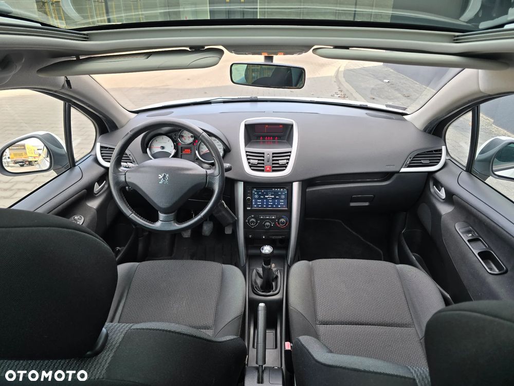 Peugeot 207 - 5