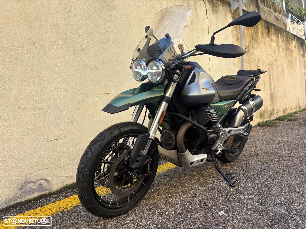 Moto Guzzi V85 TT Centenário - 16