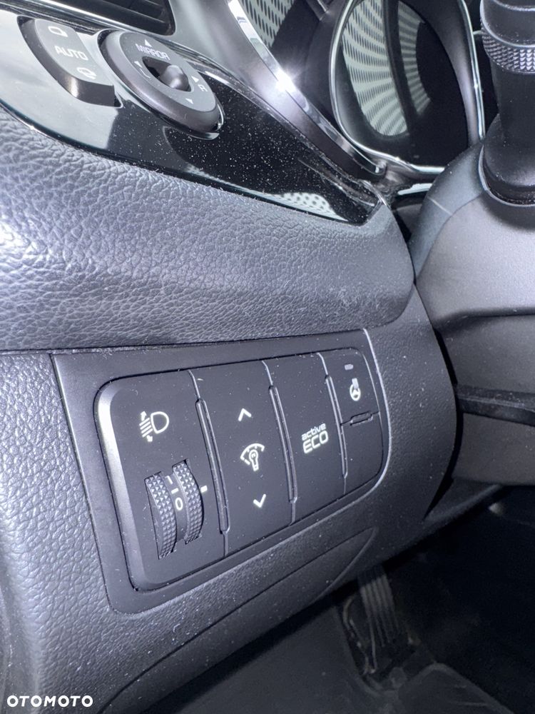 Kia Ceed 1.6 GDI DCT Platinum Edition - 22