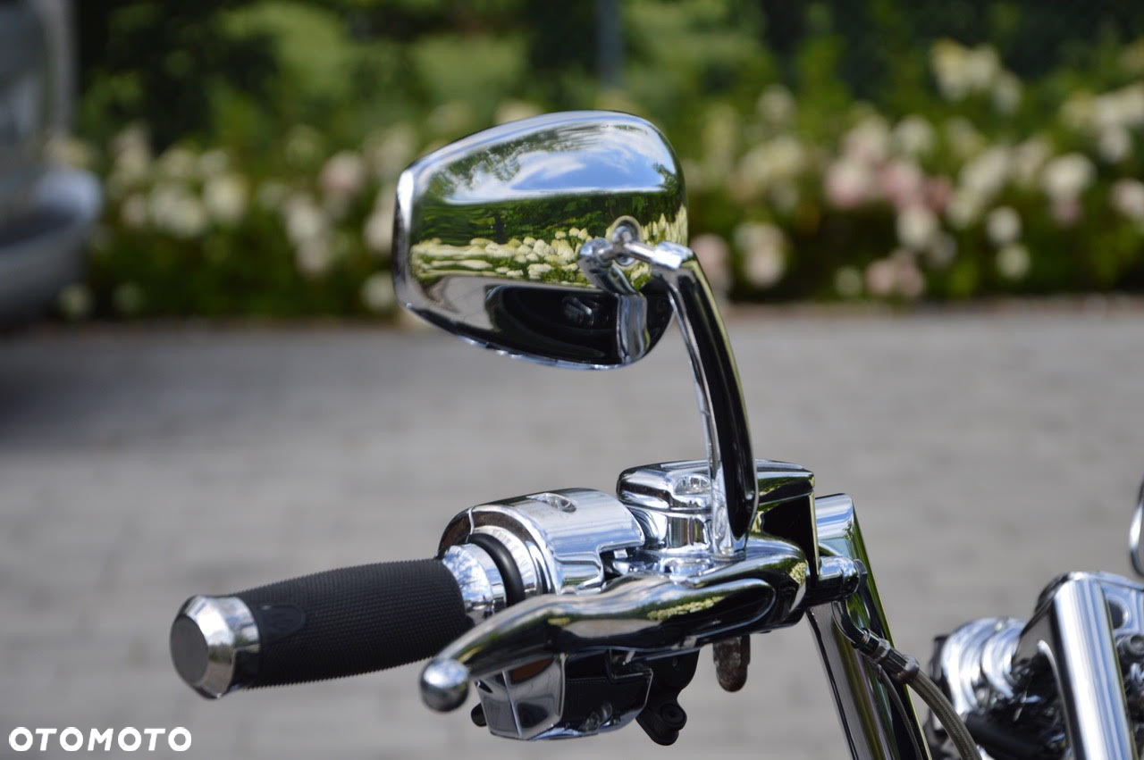 Harley-Davidson Touring Road Glide - 26