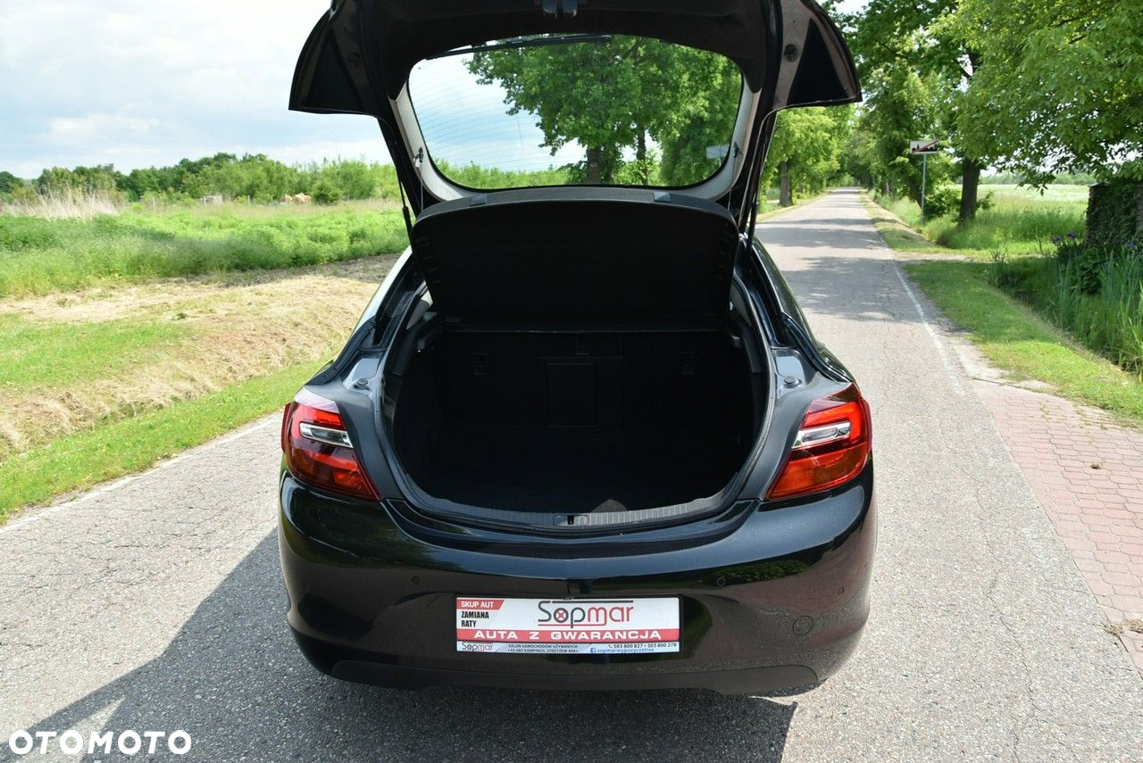 Opel Insignia - 34
