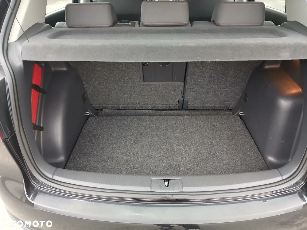 Volkswagen Golf Plus 1.6 Goal - 18