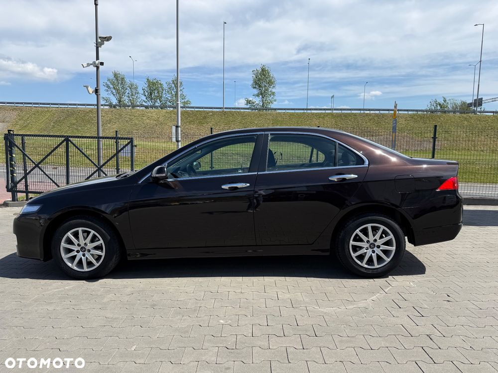 Honda Accord 2.0 Comfort - 14