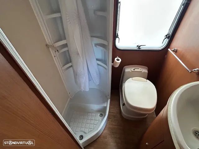 Elnagh Baron 580 - 7