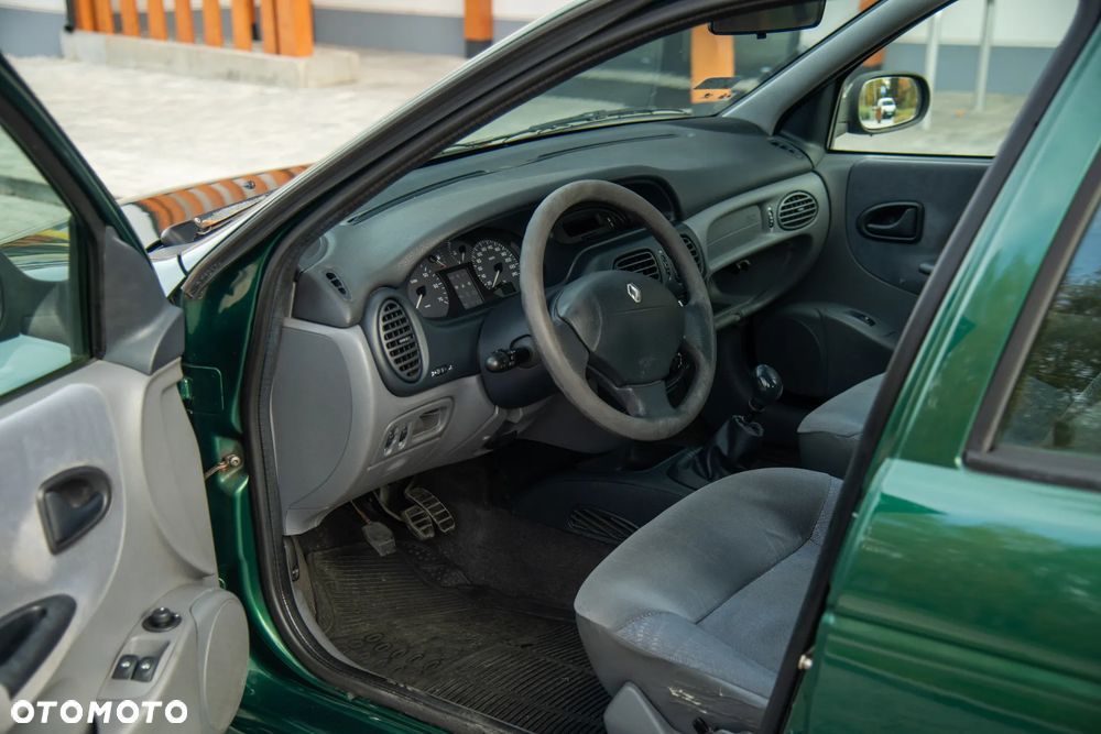 Renault Megane - 23