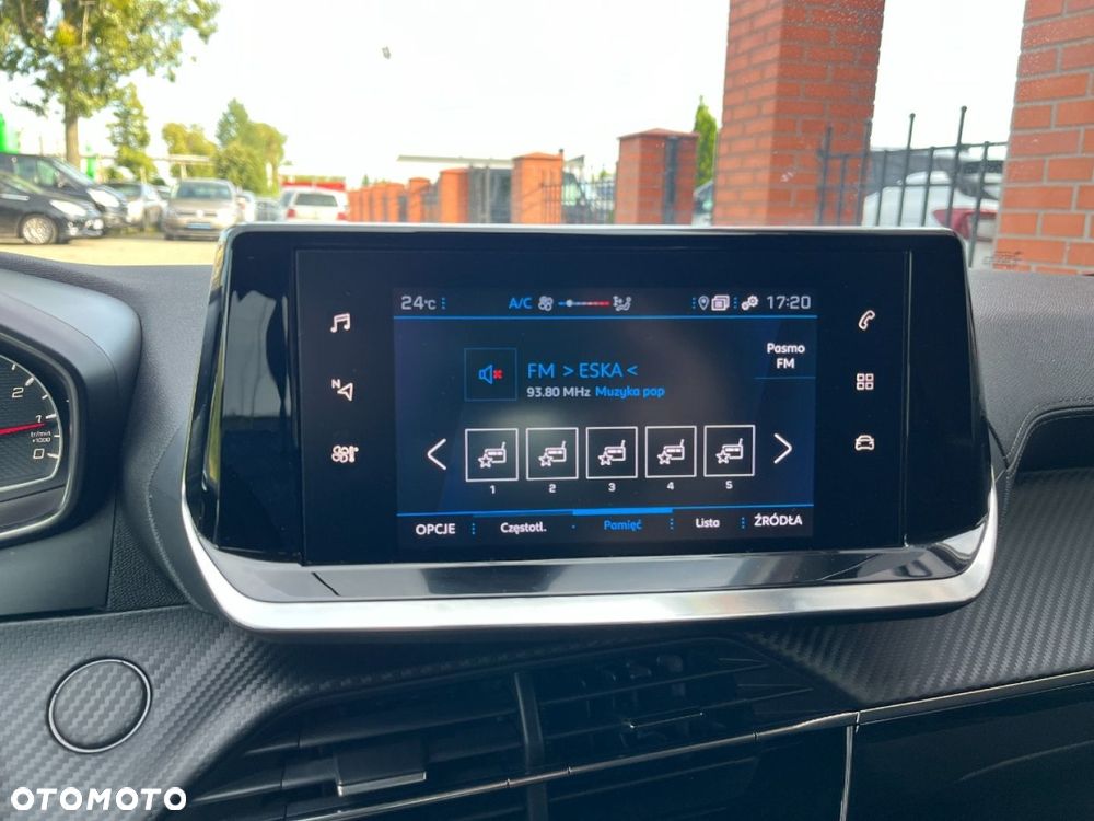 Peugeot 208 1.5 BlueHDi Signature S&S - 10
