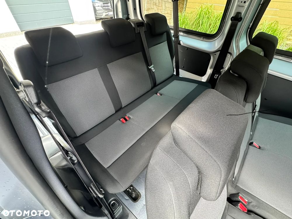 Opel Vivaro Kombi Extra Long 2,7t Enjoy - 20