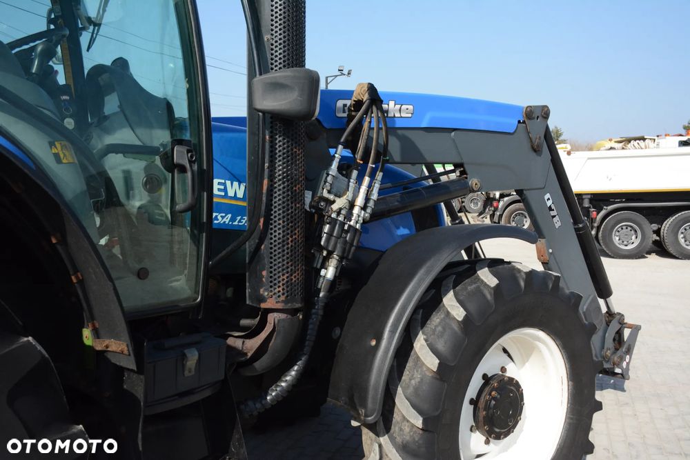 New Holland TSA.135 / 2004r. / Ładowacz czołowy / Tuz / Klima / Super stan - 12