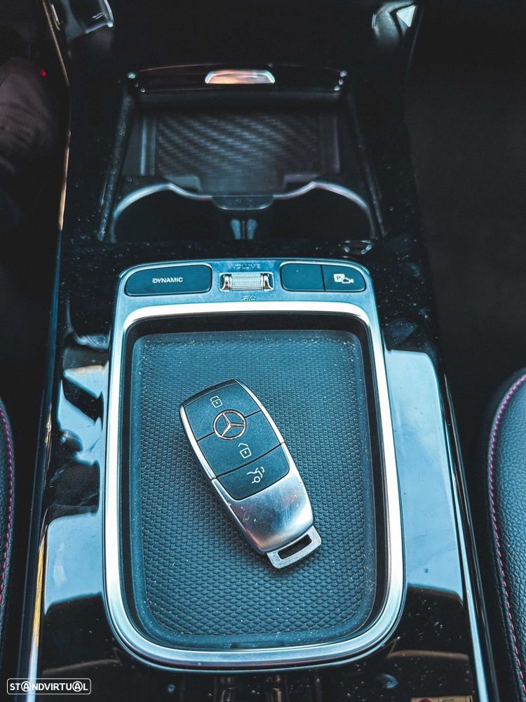 Mercedes-Benz CLA 250 e Shooting Brake AMG Line - 30