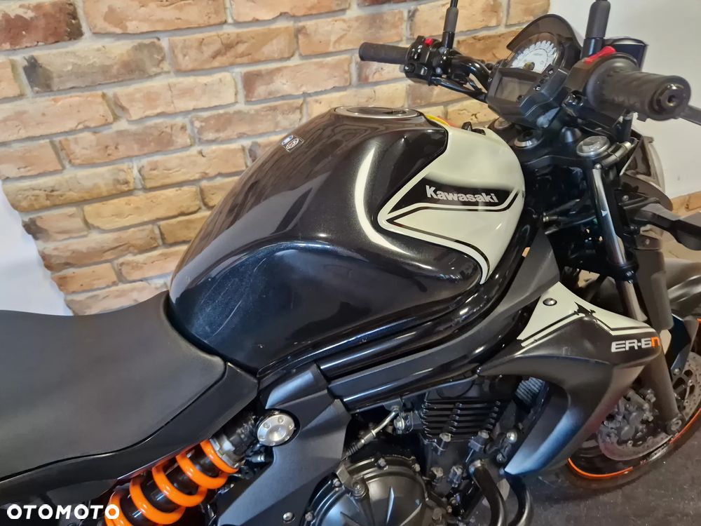 Kawasaki ER - 18