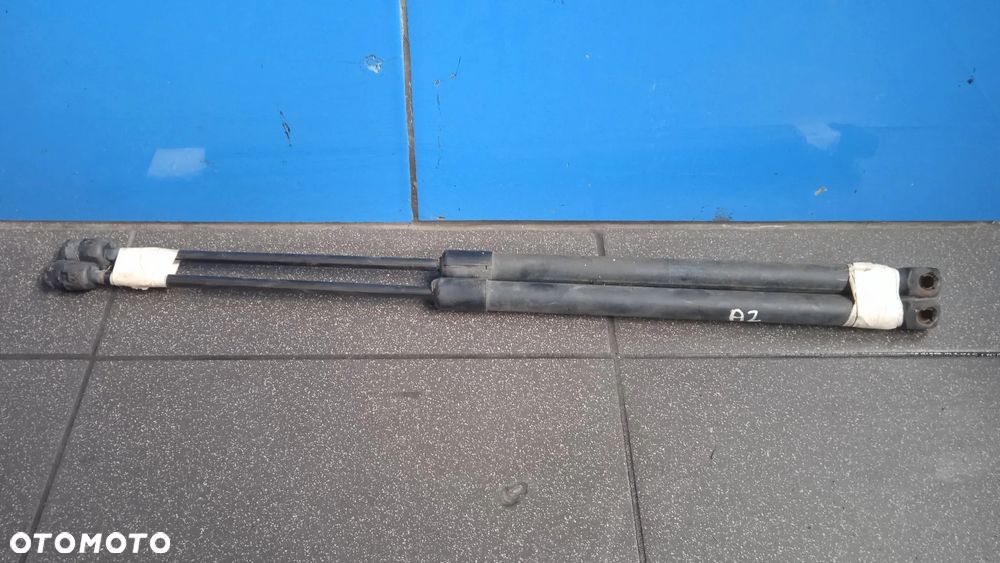 Siłowniki teleskopy klapy tylnej Audi A2 - 1