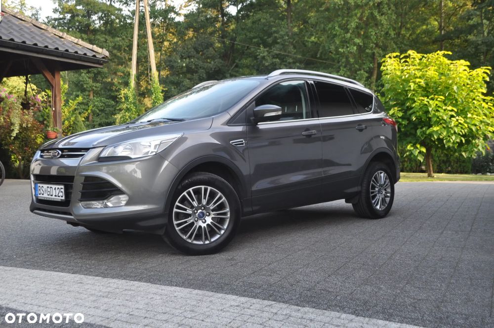 Ford Kuga 2.0 TDCi 2x4 Titanium - 9