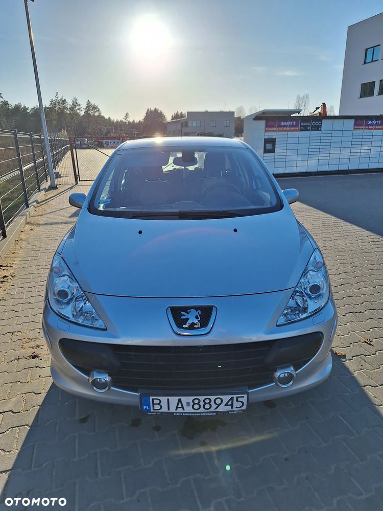 Peugeot 307 2.0 Premium - 3