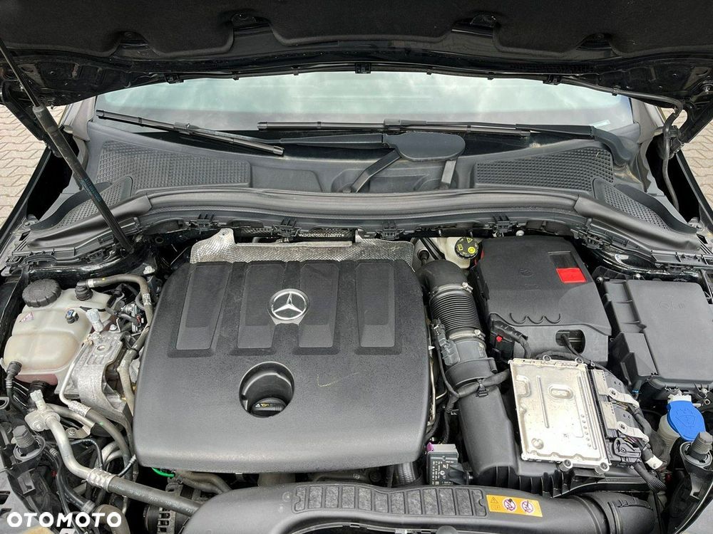 Mercedes-Benz Klasa B 180 d 7G-DCT Edition 2020 - 36