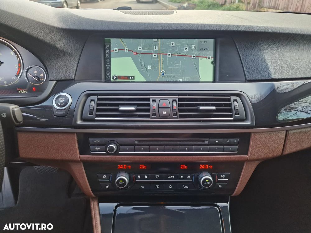 BMW Seria 5 520d Gran Turismo - 11