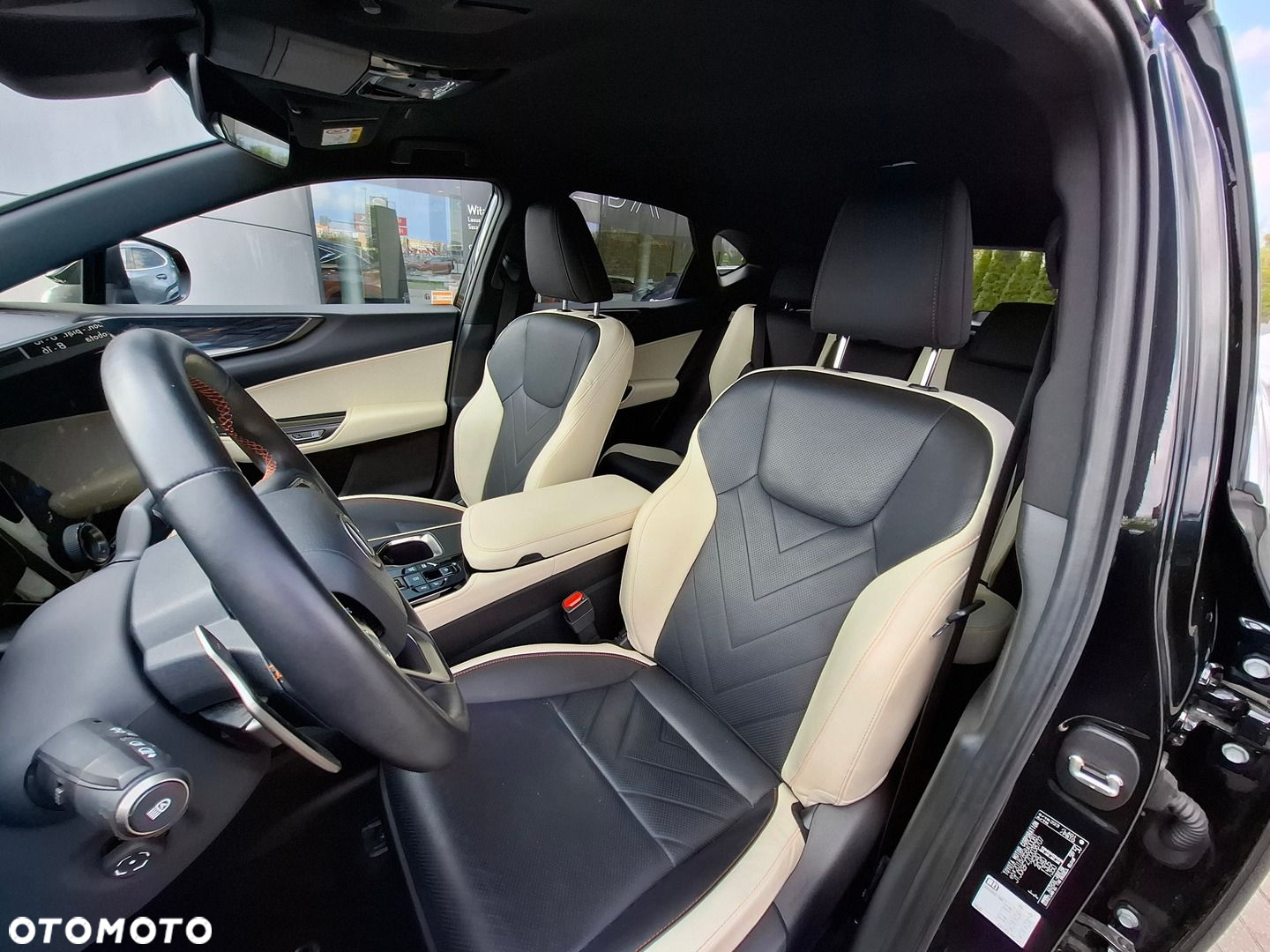 Lexus NX - 11