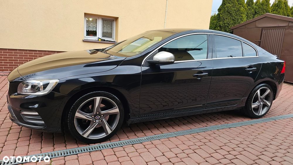 Volvo S60 T3 R-Design Summum - 14