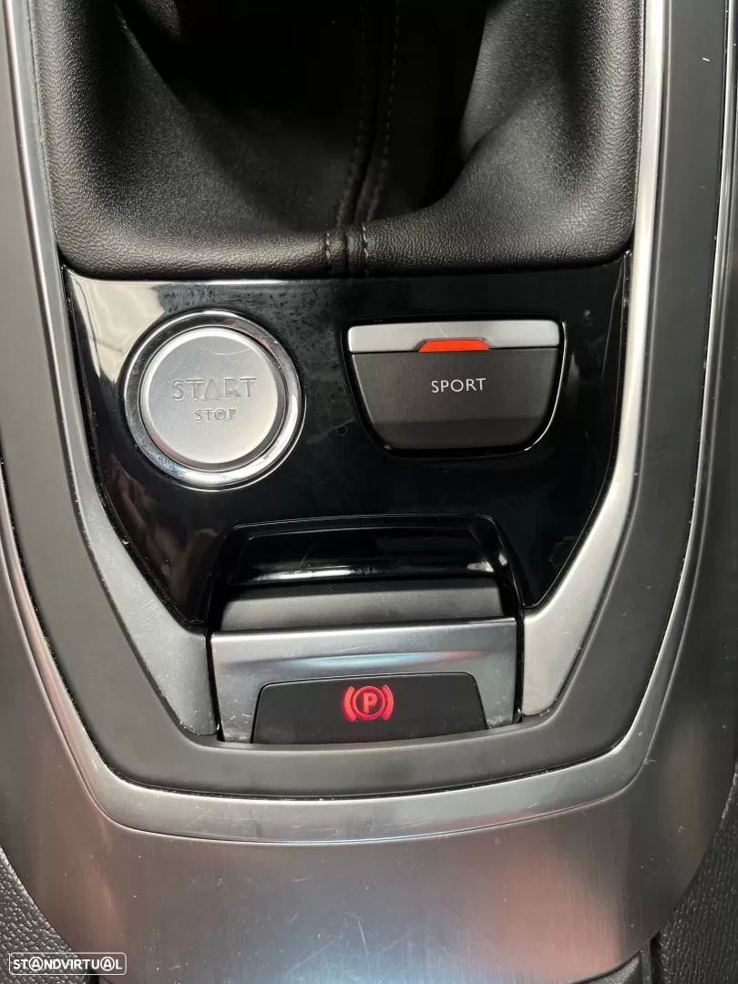 Peugeot 308 SW PureTech 110 Stop & Start Allure - 38