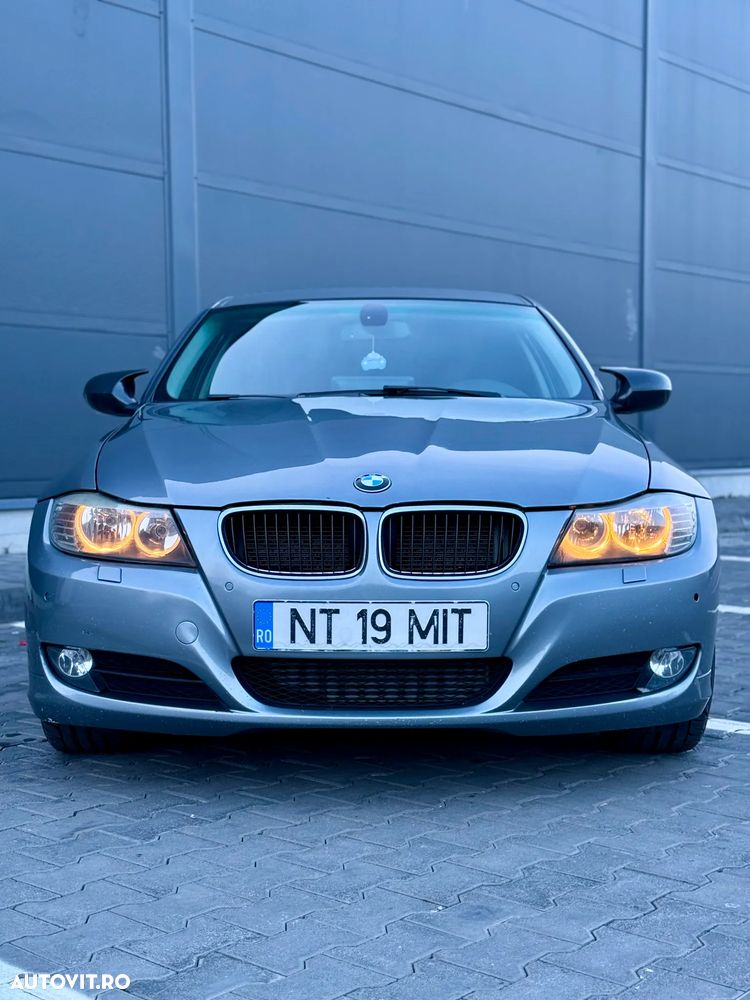 BMW Seria 3 320d - 1