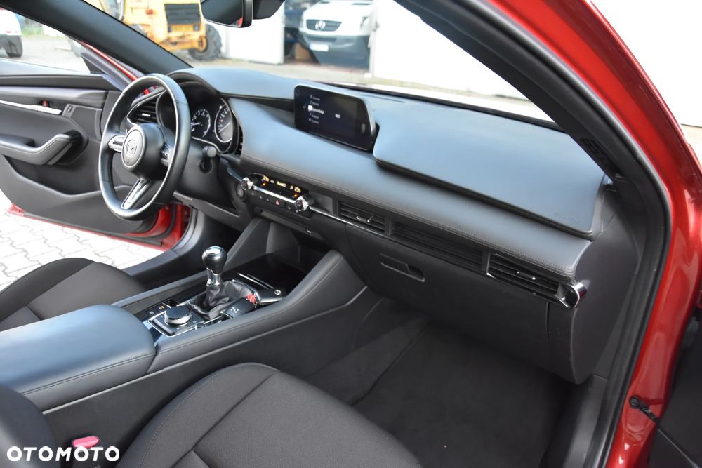 Mazda 3 - 12