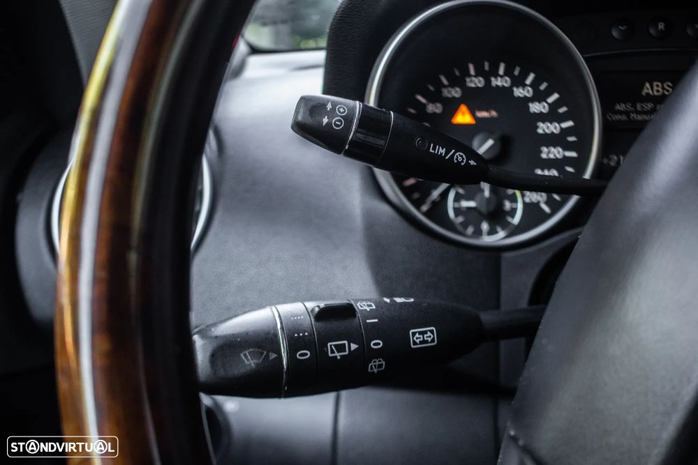 Mercedes-Benz ML 320 CDi - 12