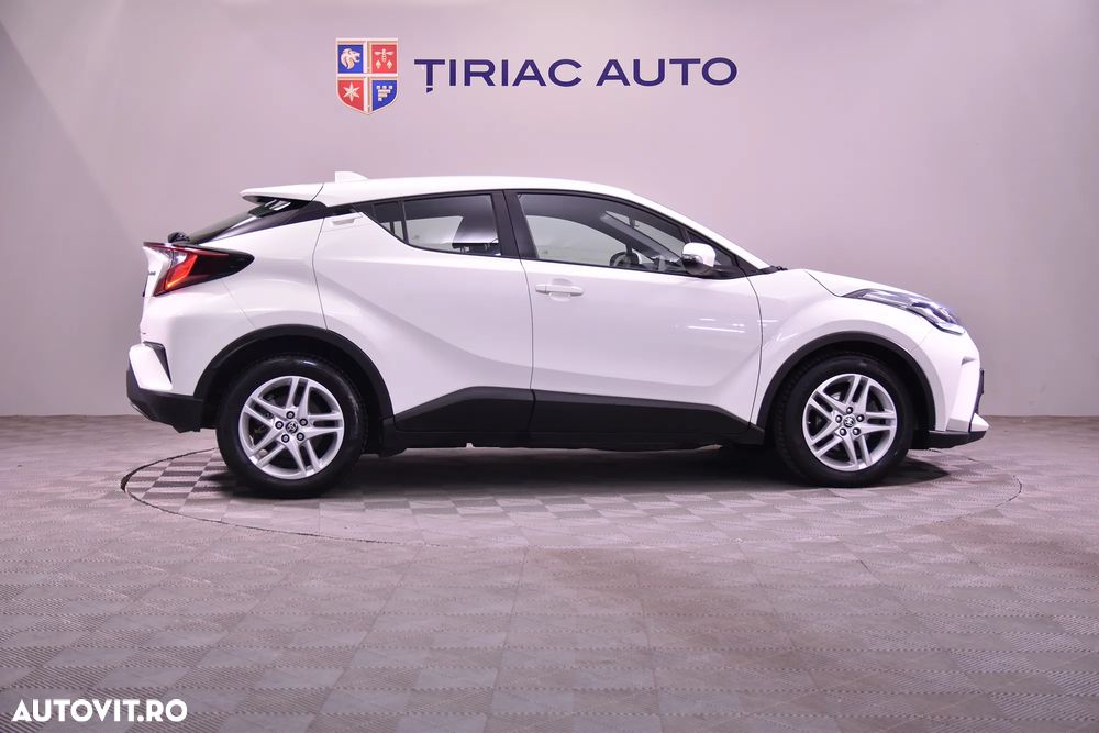 Toyota C-HR - 6
