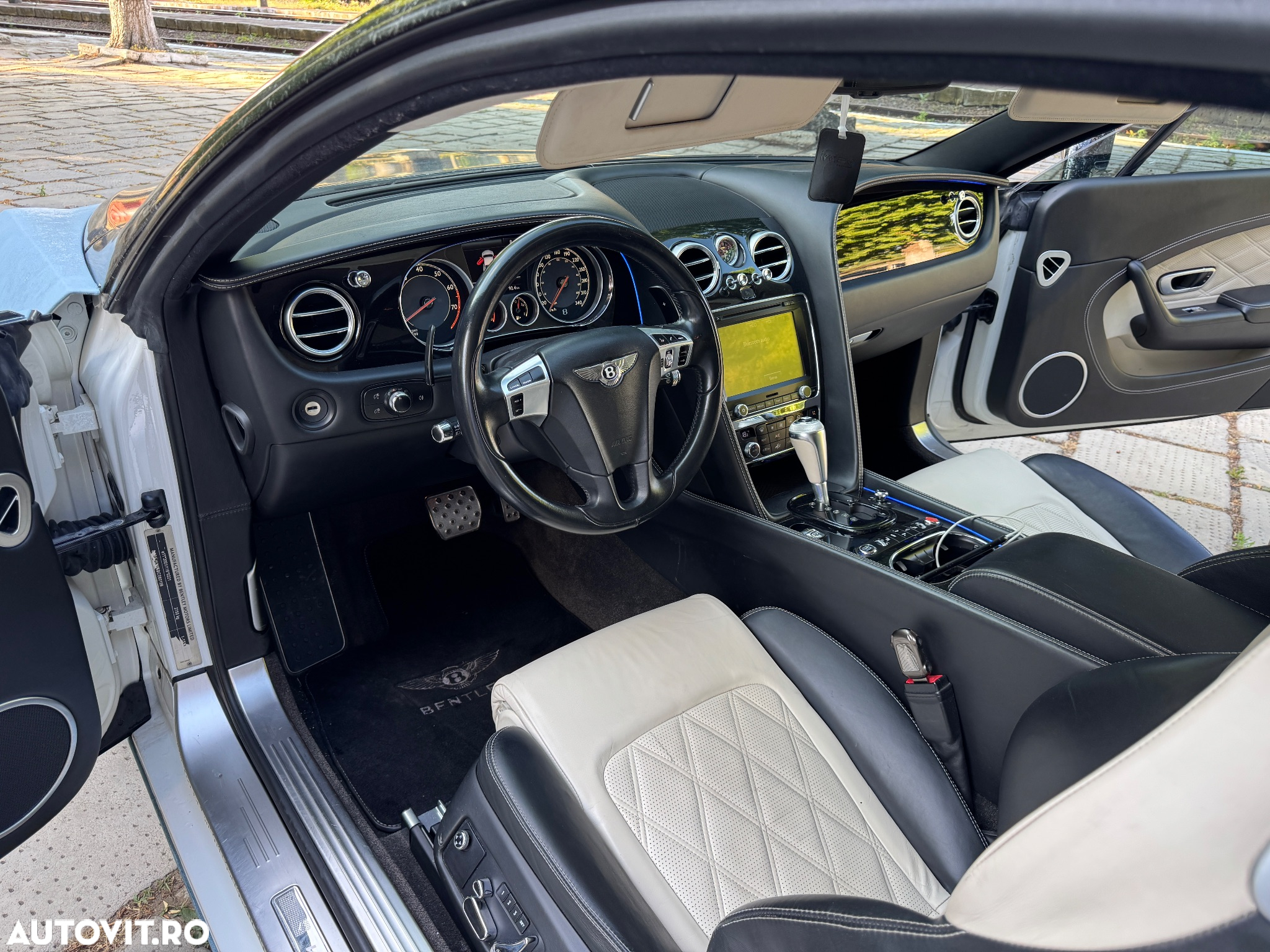Bentley Continental GT V8 S - 8