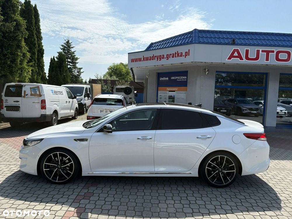 Kia Optima - 8