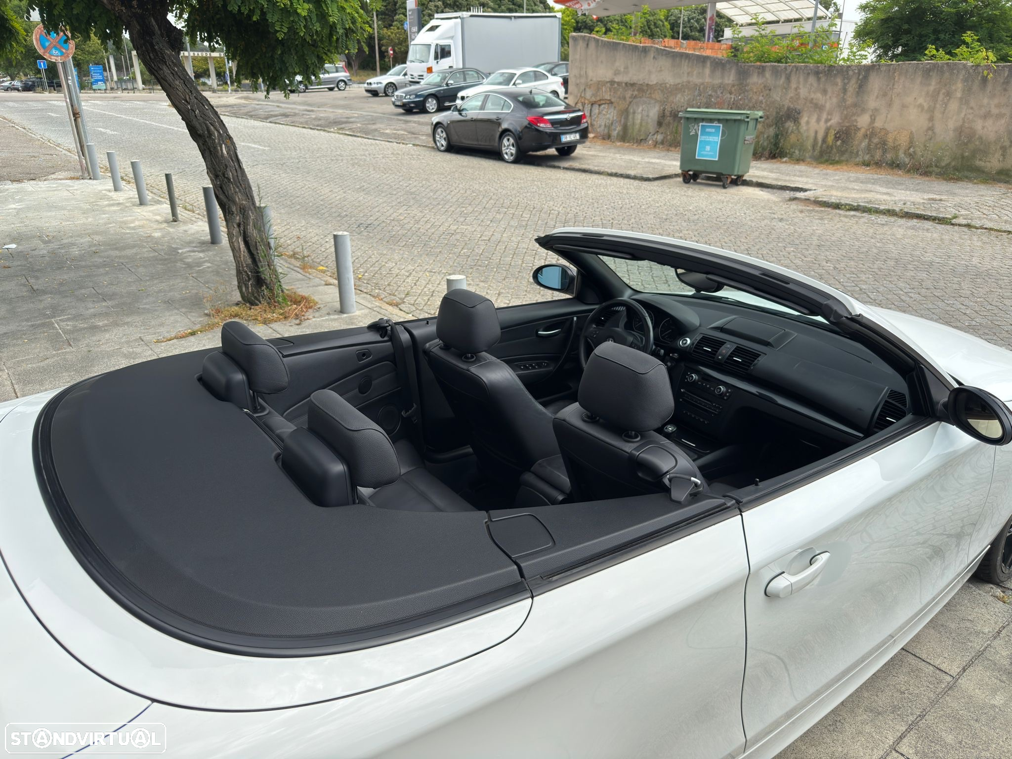 BMW 120 i Cabrio - 15