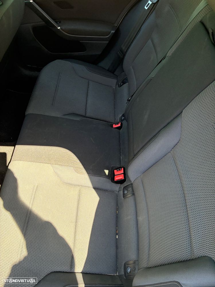 VW Golf Variant 1.6 TDi GPS Edition - 13
